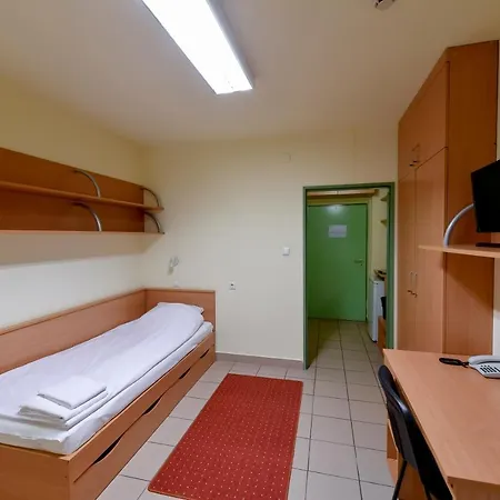 Klk Hostel *